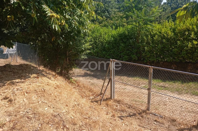Terreno para Venda em Sabariz Foto 6