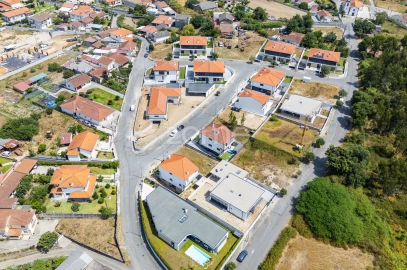 Terreno para Venda em Cabanelas