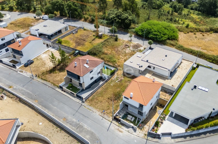 Terreno para Venda em Cabanelas Foto 9