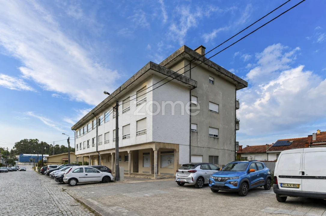 Apartamento T2 para Venda em Nogueira e Silva Escura Foto 28