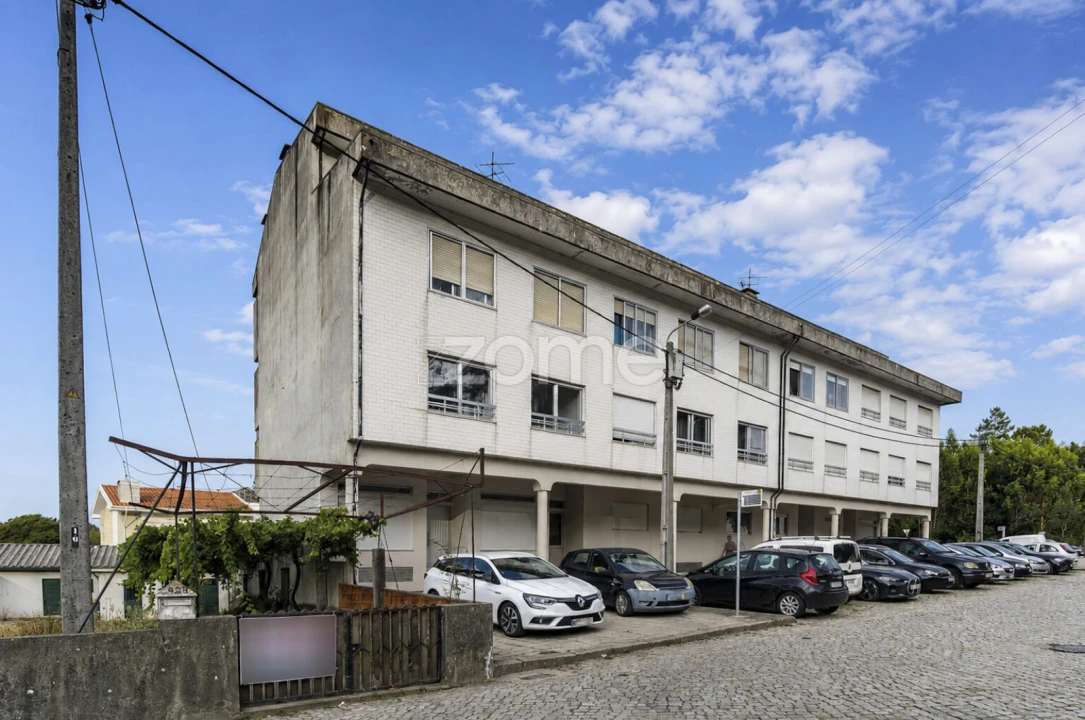Apartamento T2 para Venda em Nogueira e Silva Escura Foto 30