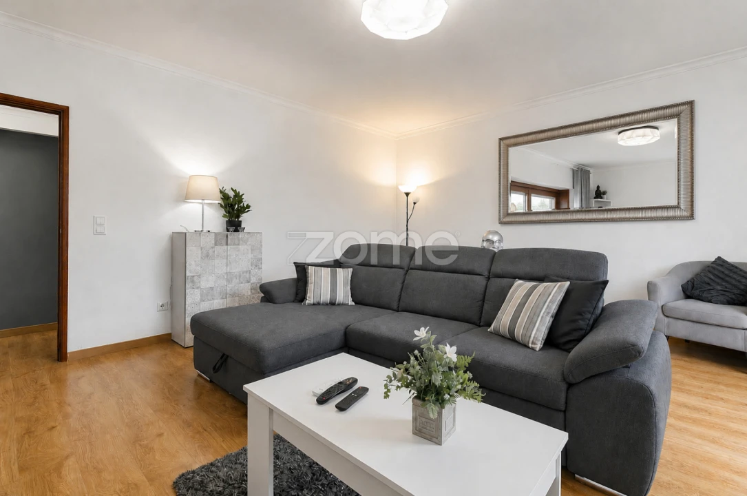 Apartamento T2 para Venda em Nogueira e Silva Escura Foto 8