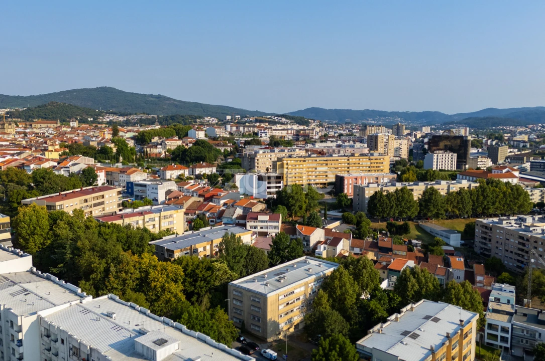 Apartamento T3 para Venda em Braga (Maximinos, Sé e Cividade) Foto 4