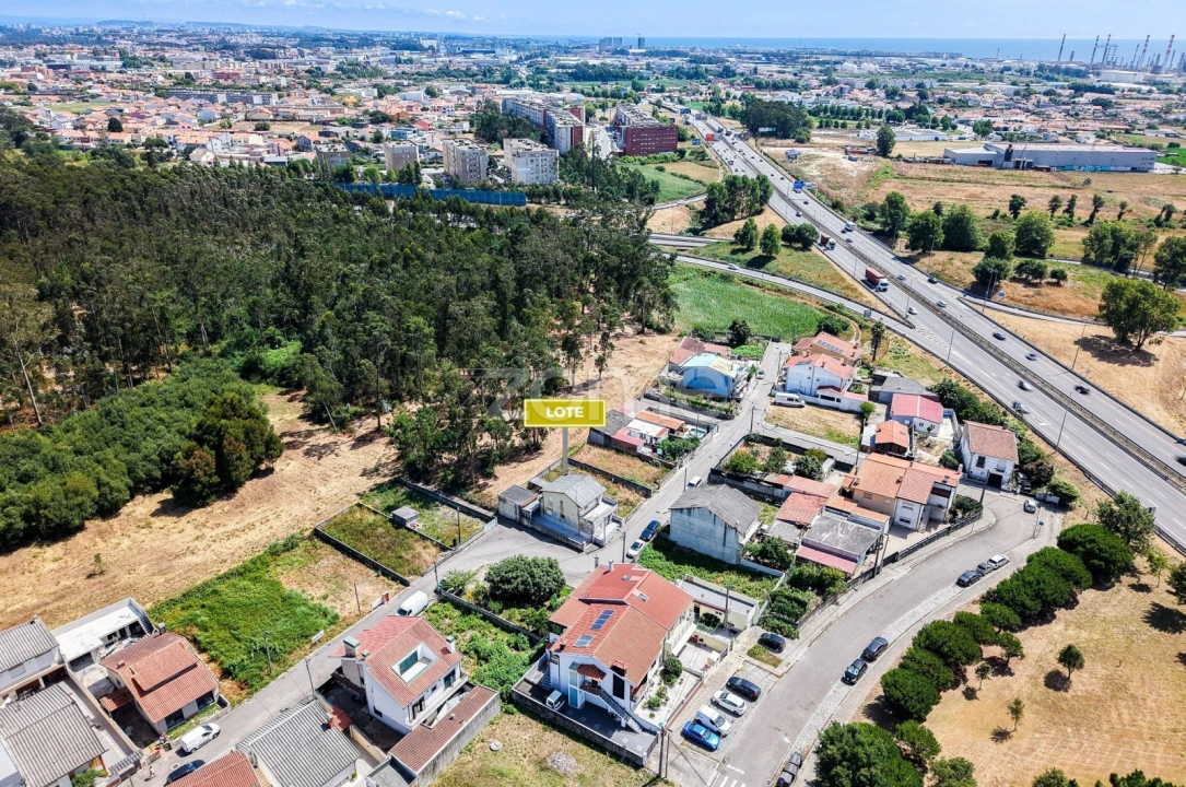Moradia T4 para Venda em Perafita, Lavra e Santa Cruz do Bispo Foto 13