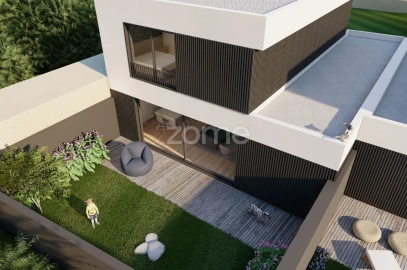 Moradia T4 para Venda em Perafita, Lavra e Santa Cruz do Bispo