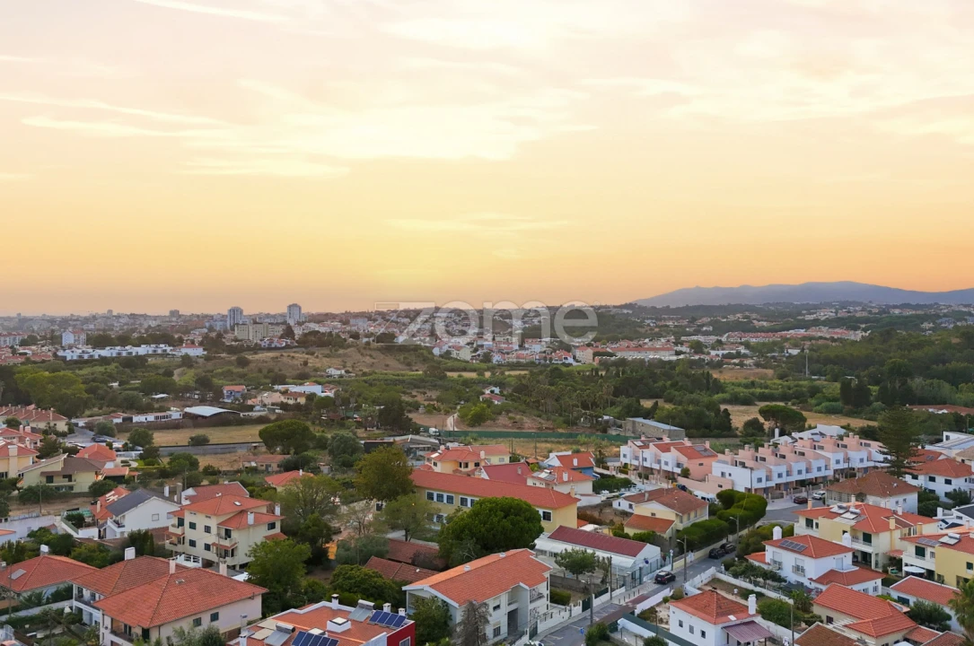 Apartamento T4 para Venda em Carcavelos e Parede Foto 4