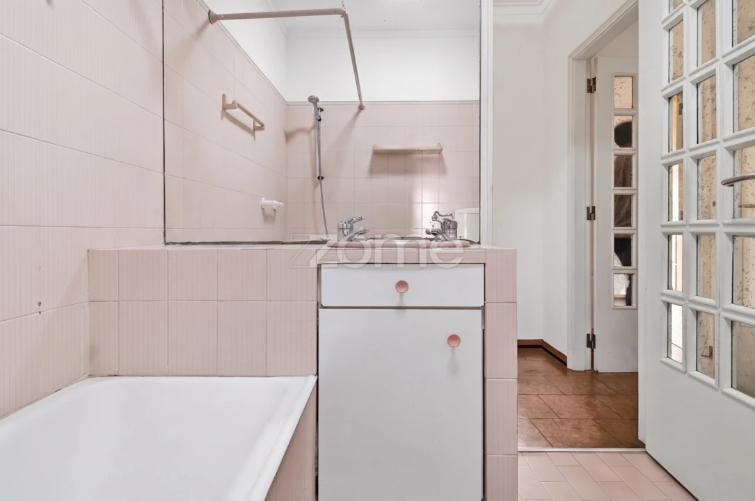 Apartamento T4 para Venda em Carcavelos e Parede Foto 26