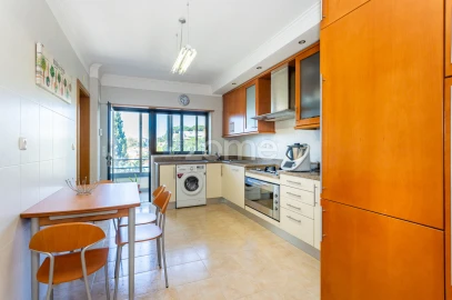 Apartamento T2 para Arrendamento em Cascais e Estoril