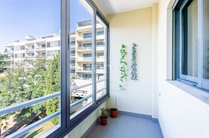 Apartamento T2 para Arrendamento em Cascais e Estoril