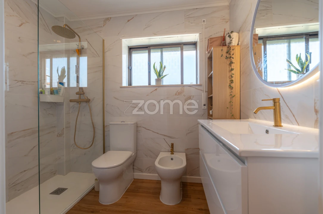 Apartamento T3 para Venda em Santa Clara e Castelo Viegas Foto 4