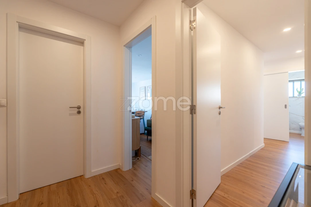 Apartamento T3 para Venda em Santa Clara e Castelo Viegas Foto 23