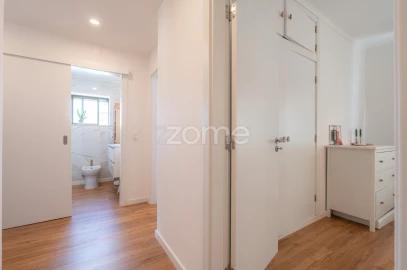 Apartamento T3 para Venda em Santa Clara e Castelo Viegas