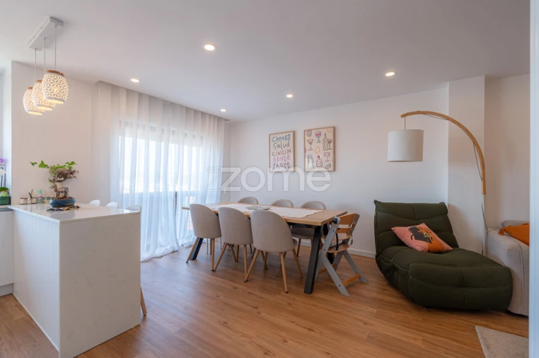 Apartamento T3 para Venda em Santa Clara e Castelo Viegas Foto 3