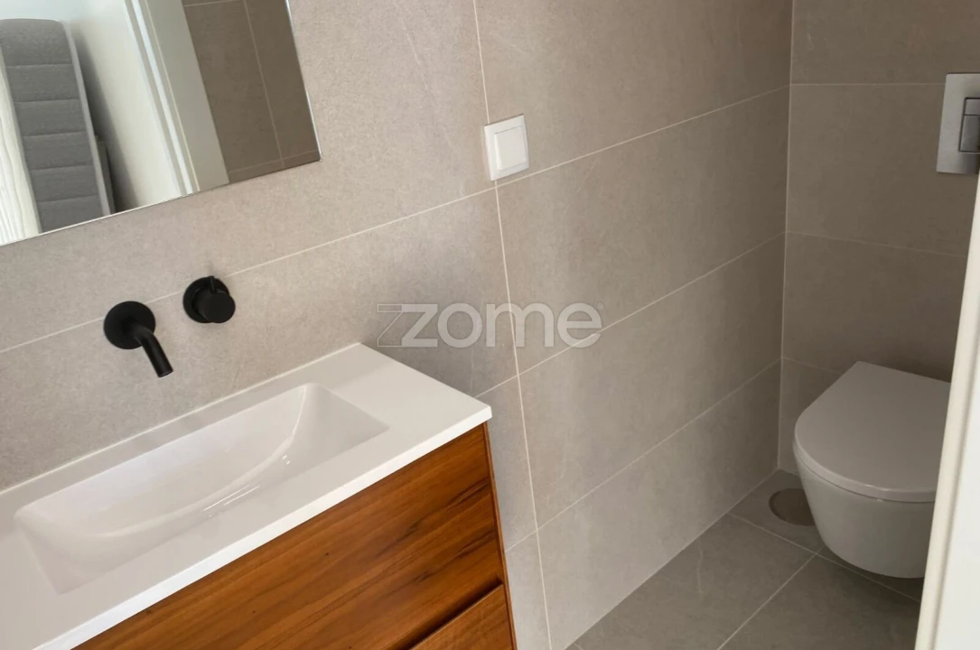 Apartamento T2 para Arrendamento em Leiria, Pousos, Barreira e Cortes Foto 17