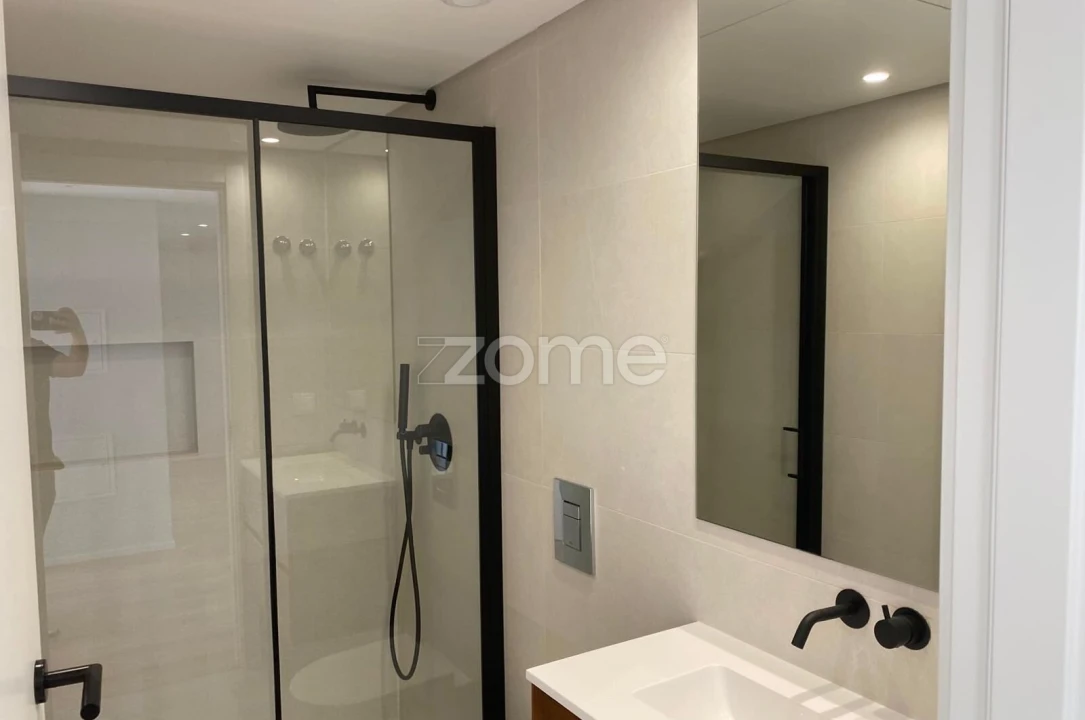 Apartamento T2 para Arrendamento em Leiria, Pousos, Barreira e Cortes Foto 6