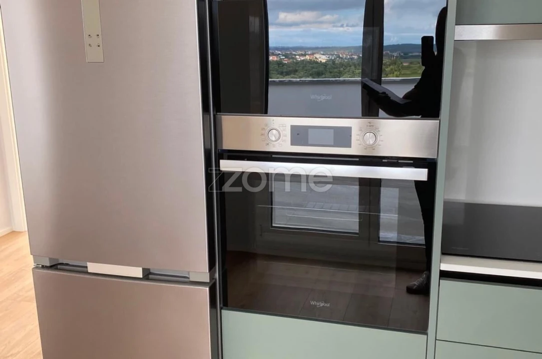 Apartamento T2 para Arrendamento em Leiria, Pousos, Barreira e Cortes Foto 2