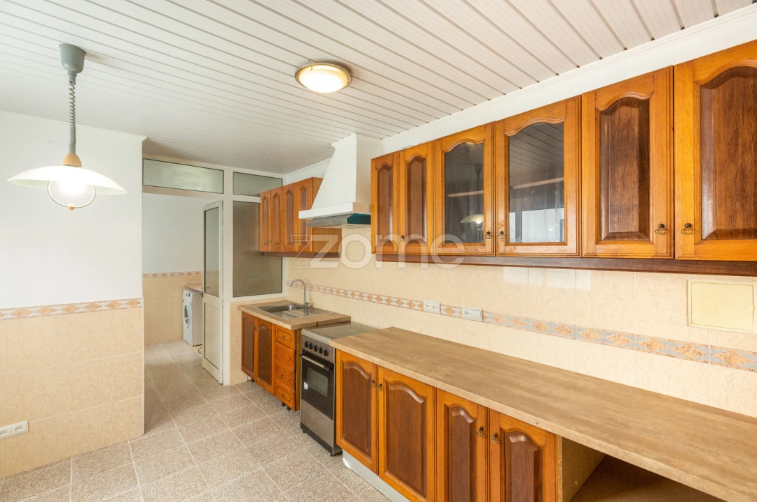 Moradia T4 para Venda em Ponta Delgada (São Sebastião) Foto 22