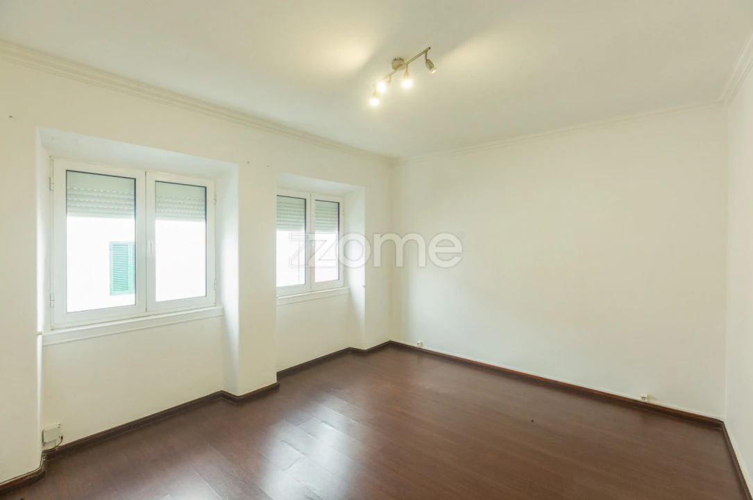 Moradia T4 para Venda em Ponta Delgada (São Sebastião) Foto 25