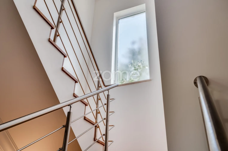 Moradia T5 para Venda em Lagos (São Sebastião e Santa Maria) Foto 12