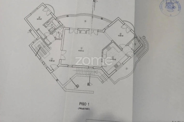 Moradia T5 para Venda em Lagos (São Sebastião e Santa Maria) Planta 3