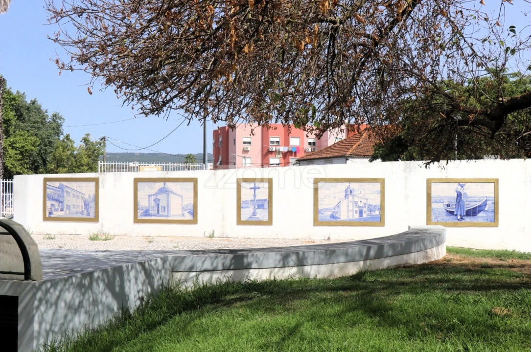 Apartamento T3 para Venda em Santo António dos Cavaleiros e Frielas Foto 40