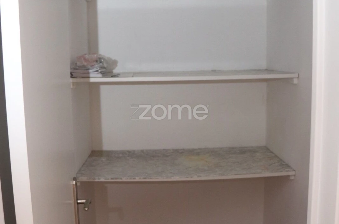 Apartamento T3 para Venda em Santo António dos Cavaleiros e Frielas Foto 33