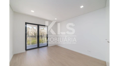 Moradia T4 para Venda em Tavarede