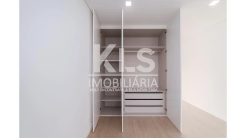 Moradia T4 para Venda em Tavarede