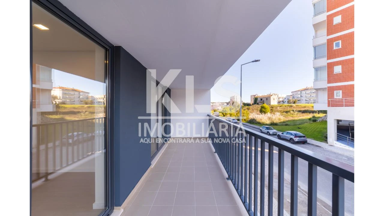 Moradia T4 para Venda em Tavarede Foto 10