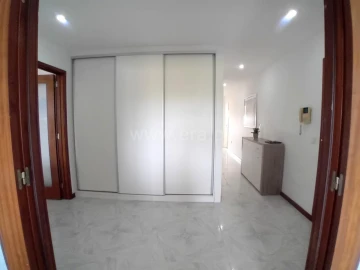 Apartamento T3 para Venda em Gulpilhares e Valadares
