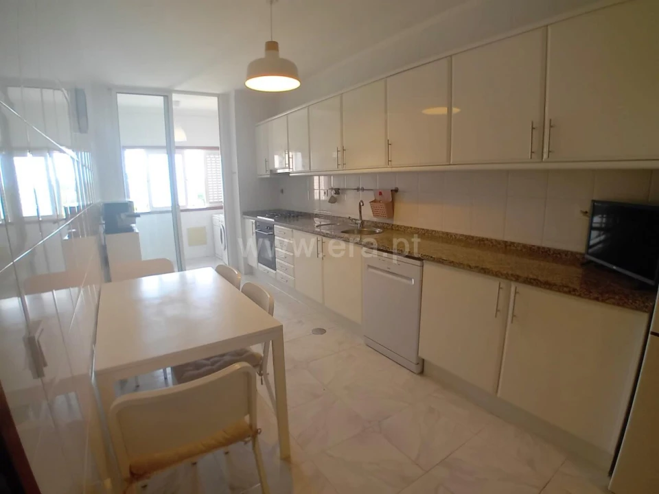 Apartamento T3 para Venda em Gulpilhares e Valadares Foto 4