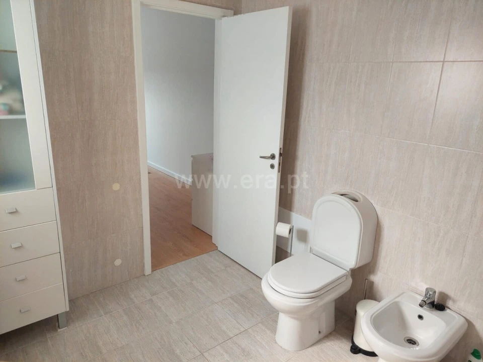 Apartamento T3 para Venda em Gulpilhares e Valadares Foto 13