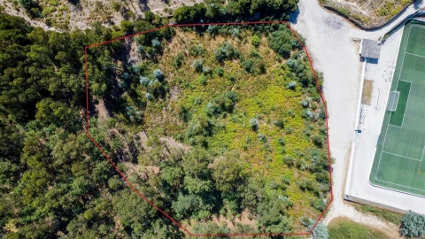 Terreno para Venda em Vila Boa do Bispo