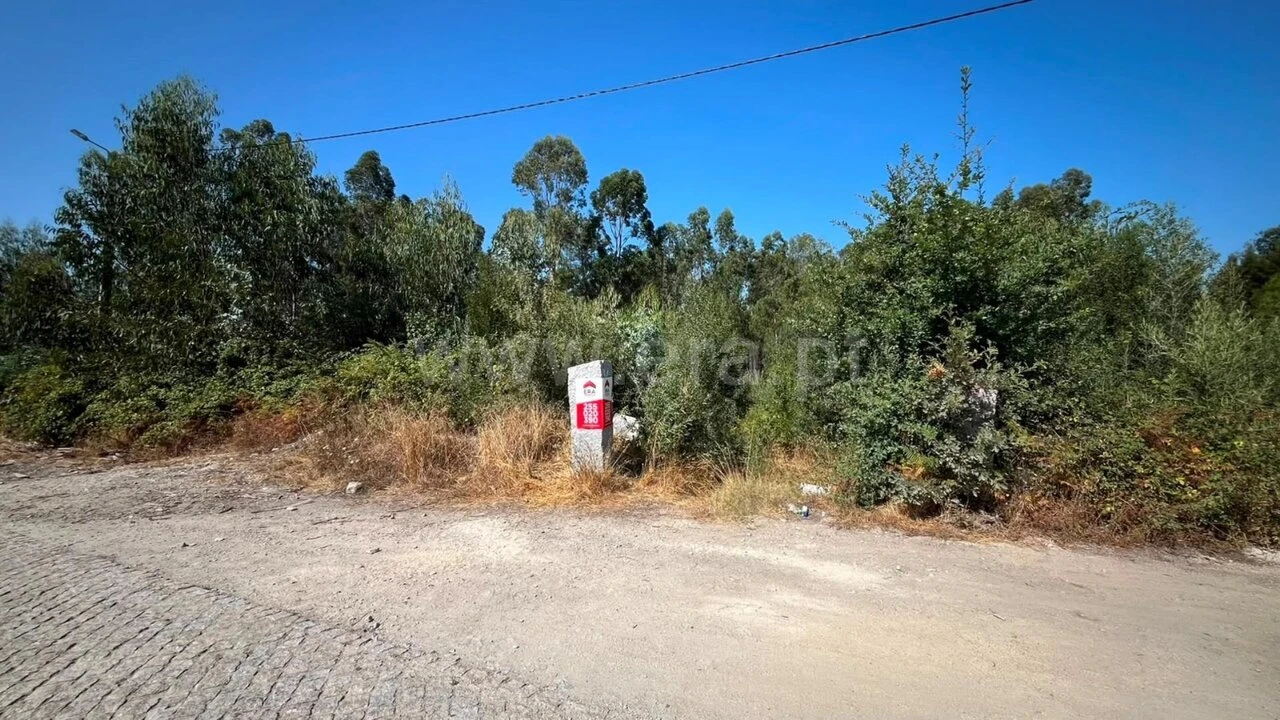 Terreno para Venda em Vila Boa do Bispo Foto 1