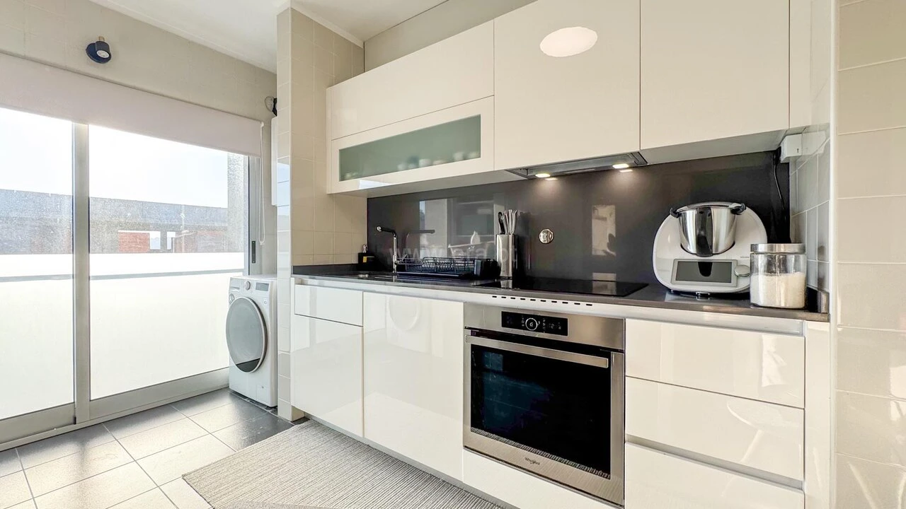 Apartamento T2 para Venda em Penafiel Foto 6