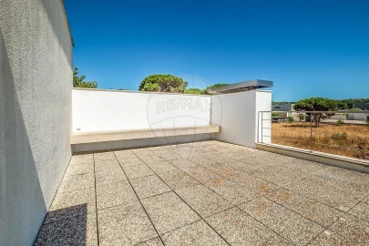 Moradia T3 para Venda em Sesimbra (Castelo)