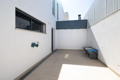 Moradia T4 para Venda em Nossa Sra de Fatima