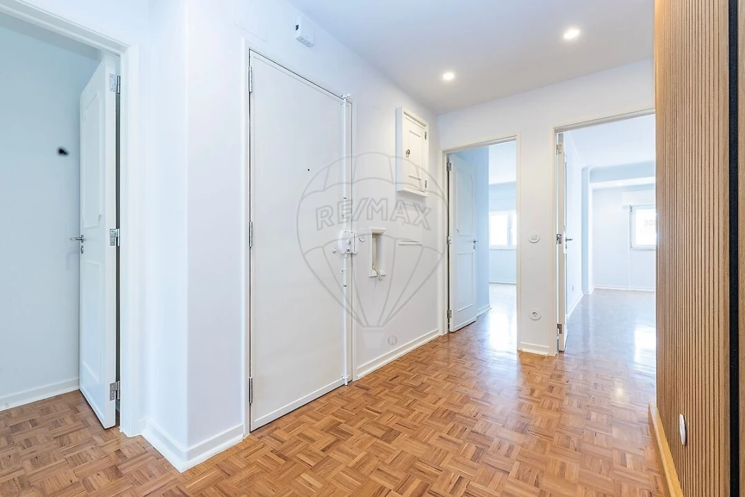 Apartamento T3 para Venda em Cascais e Estoril Foto 6