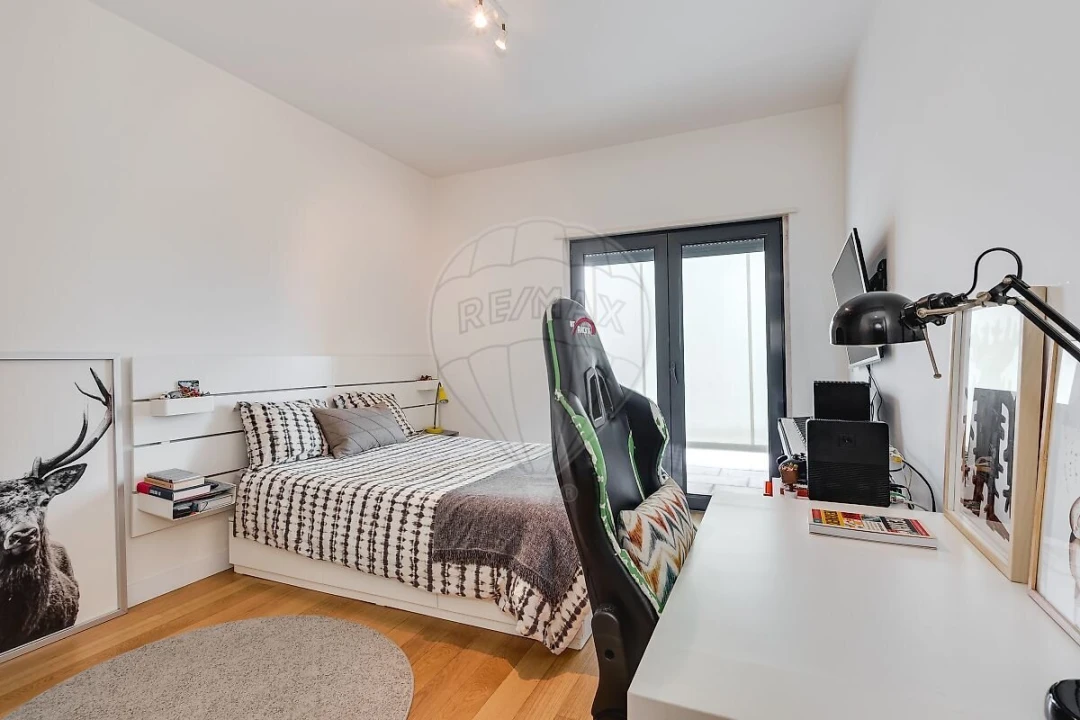 Apartamento T4 para Venda em Lumiar Foto 31