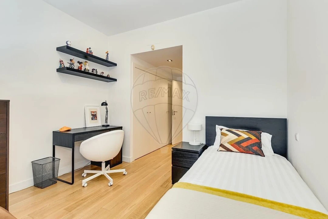Apartamento T4 para Venda em Lumiar Foto 29