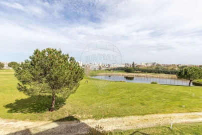Apartamento T4 para Venda em Lumiar