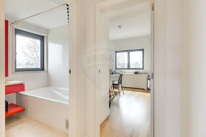 Apartamento T4 para Venda em Lumiar