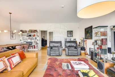 Apartamento T4 para Venda em Lumiar