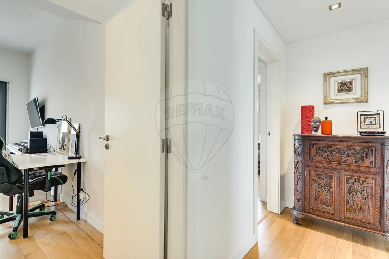 Apartamento T4 para Venda em Lumiar Foto 30