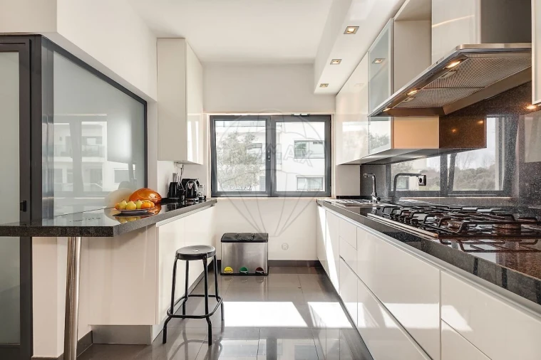 Apartamento T4 para Venda em Lumiar Foto 20