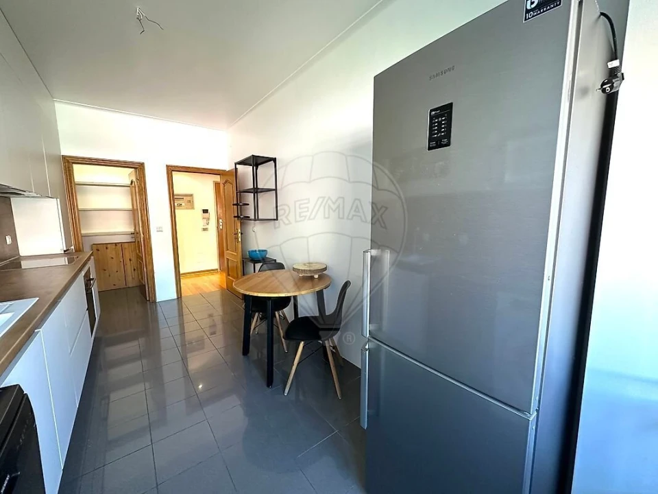 Apartamento T2 para Venda em Arroios Foto 3