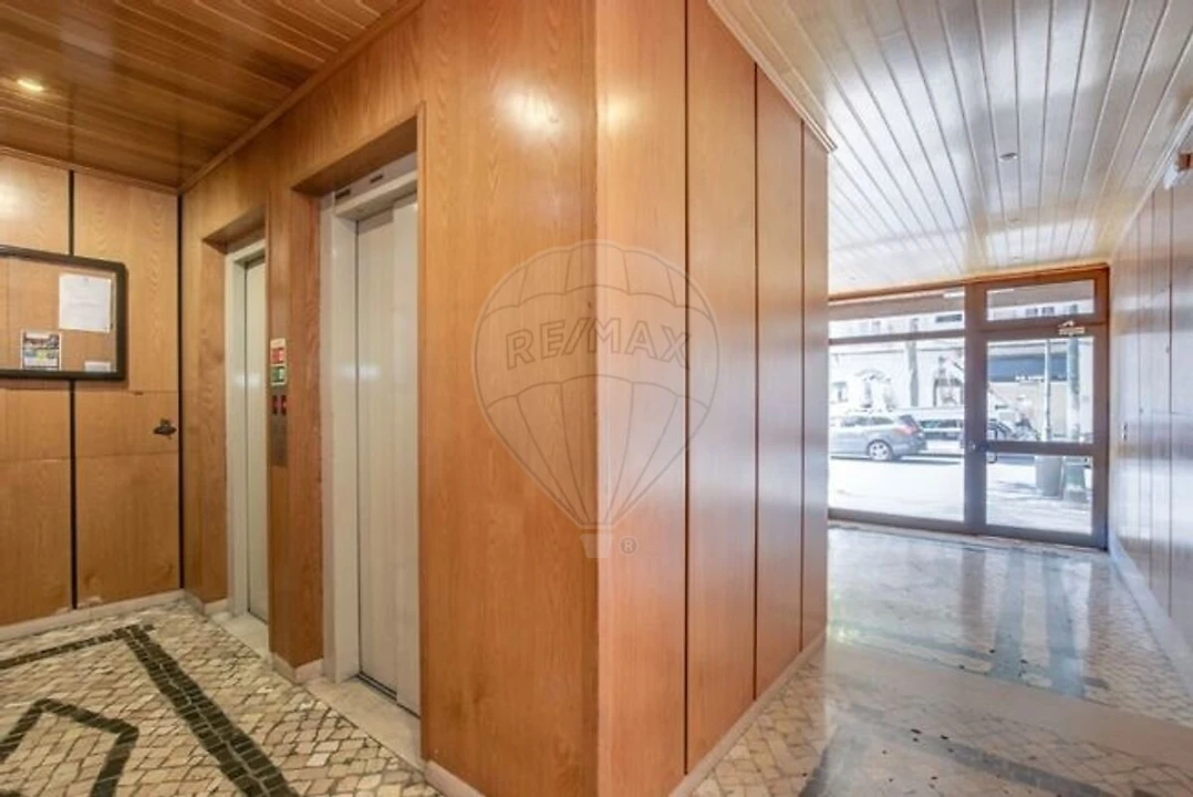 Apartamento T2 para Venda em Arroios Foto 21