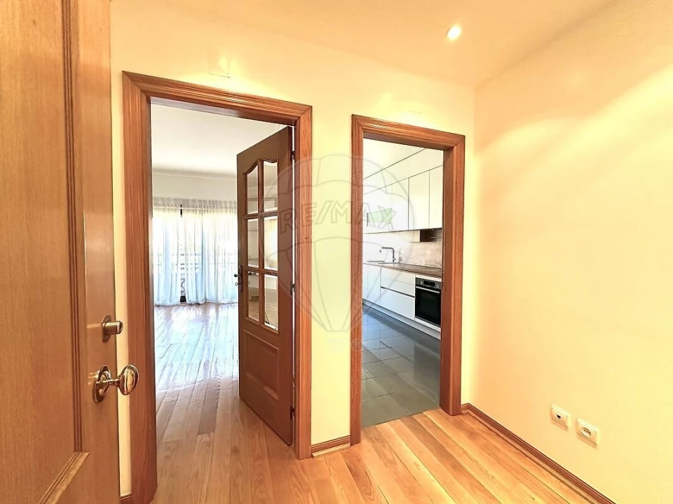 Apartamento T2 para Venda em Arroios Foto 7