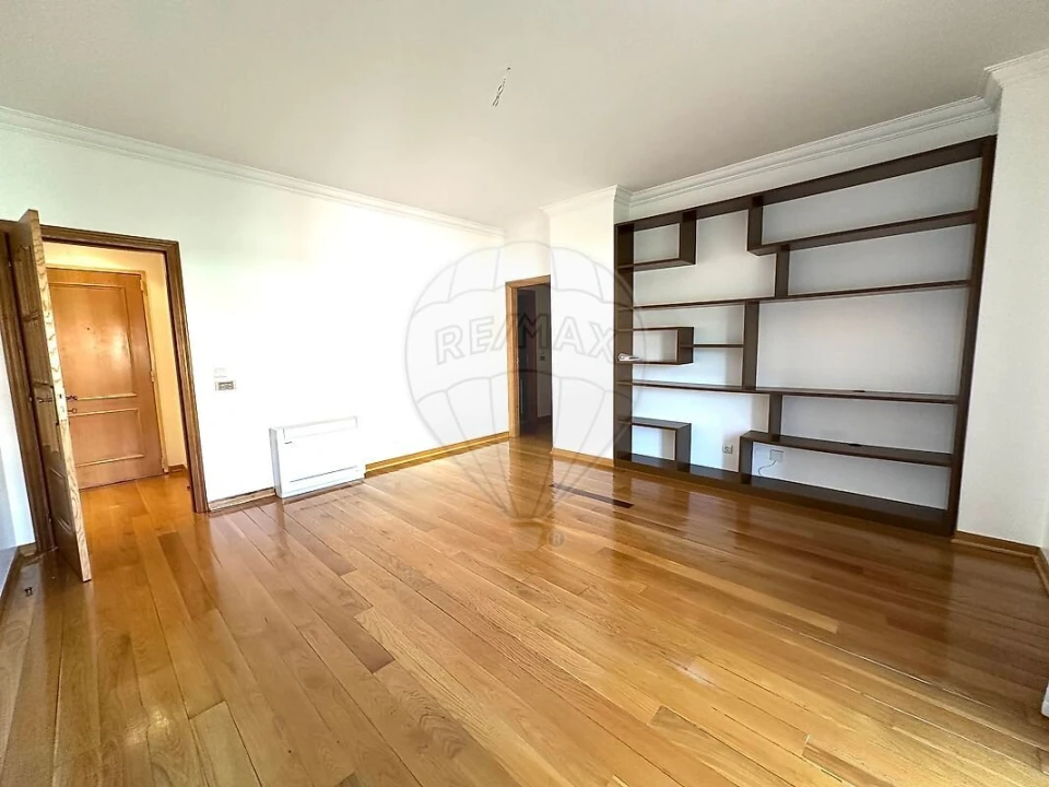 Apartamento T2 para Venda em Arroios Foto 8
