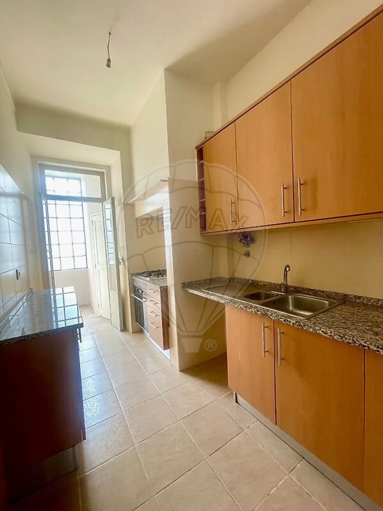 Apartamento T2 para Venda em Arroios Foto 2